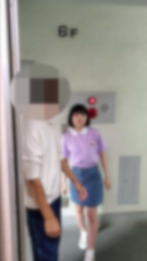 【朝のエレベーター盗撮16日分と着替え盗撮】ねんいち32　お父さんとお出かけDAYなんて良い娘さんですね-006