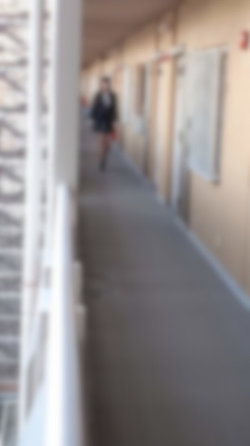 坂系アイドルの私服を着た長身制服様！着替えでパンツ一枚で真正面から若い身体を堪能。ねんいち40-001