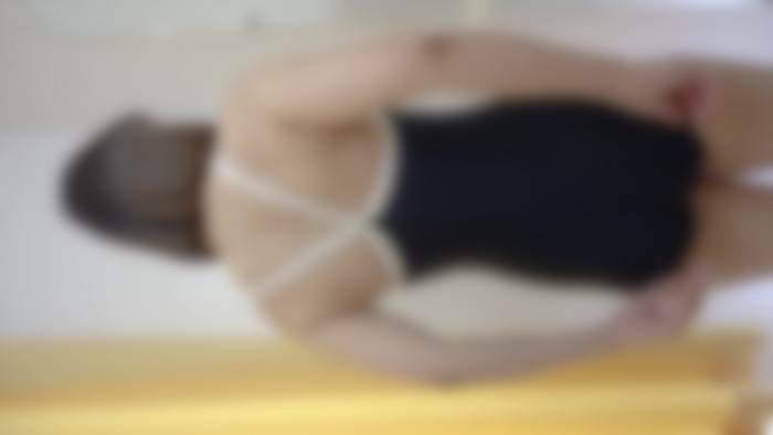 【3カメ視点】美巨乳制服美少女のスク水試着中の無防備な姿をじっくり盗撮♡-004